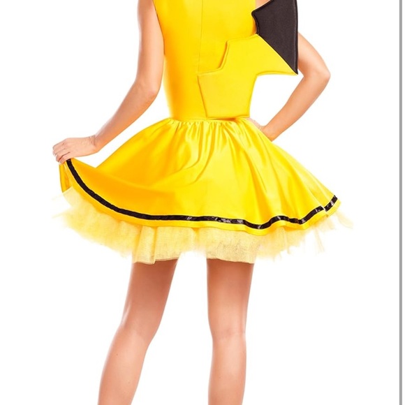 Women’ Pikachu Costume - Picture 3 of 4